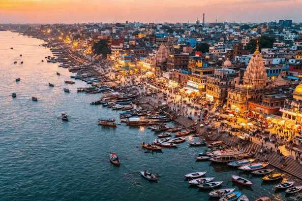 Book Lucknow to Varanasi Taxi Fare